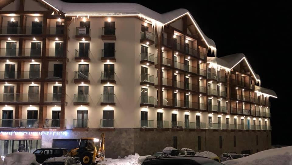 Gudauri Shiny Studio Near Gondola Exterior photo